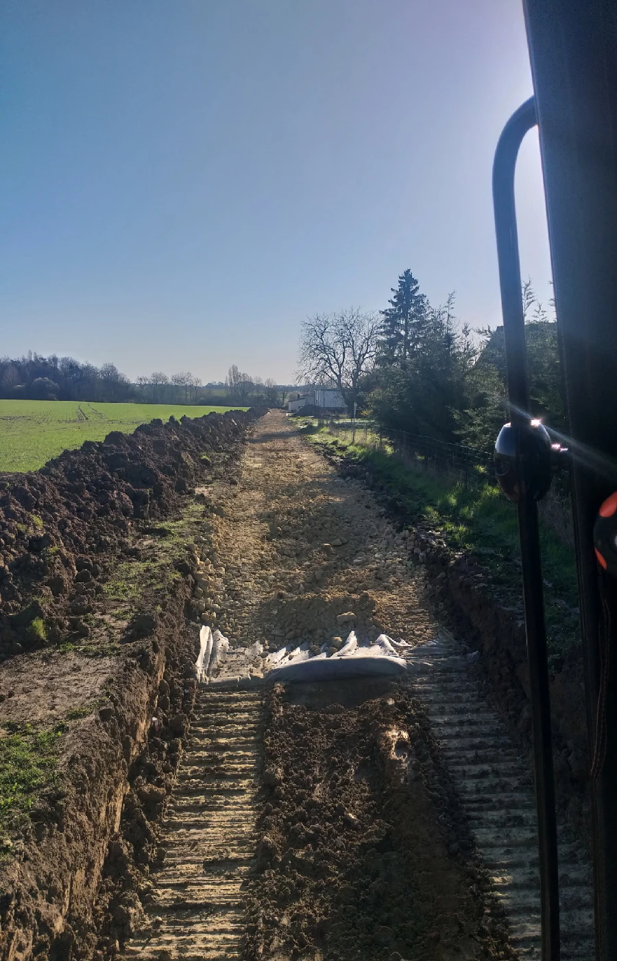 Tranchées VRD villa Vernou